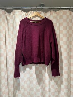 Babaton 100% cashmere sweater